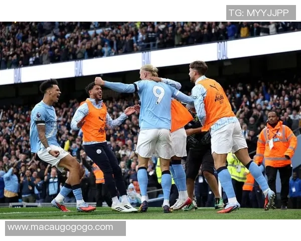 哈兰德神勇五球助曼城7-0狂胜莱比锡创欧冠新纪录